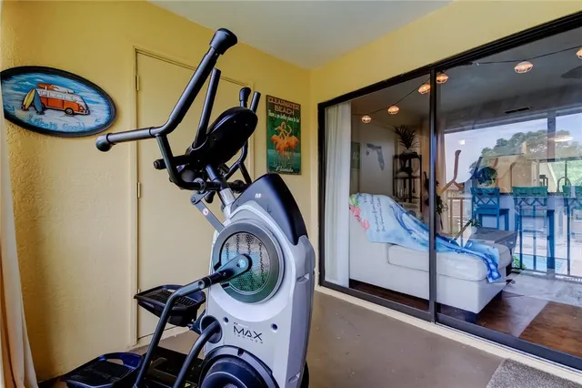 $2,400 | 12261 Sailwinds Drive, Unit 203, Largo, FL 33773