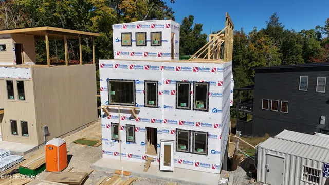 $1,300,000 | 2919 Tipi Way, Pigeon Forge, TN 37863