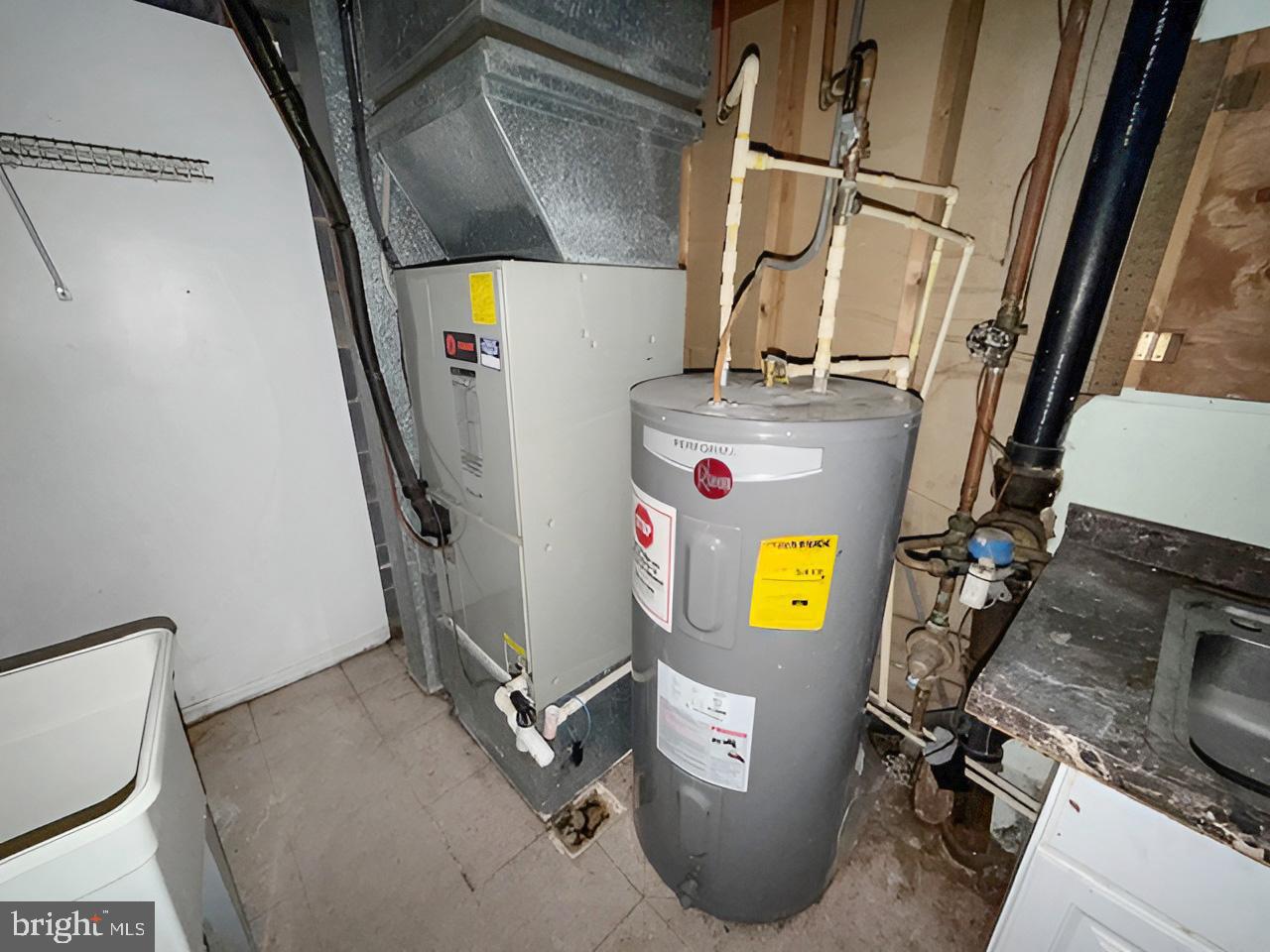 3801 Dunsinane Drive, Unit 24 Silver Spring, MD 20906 - Photo 16 of 36