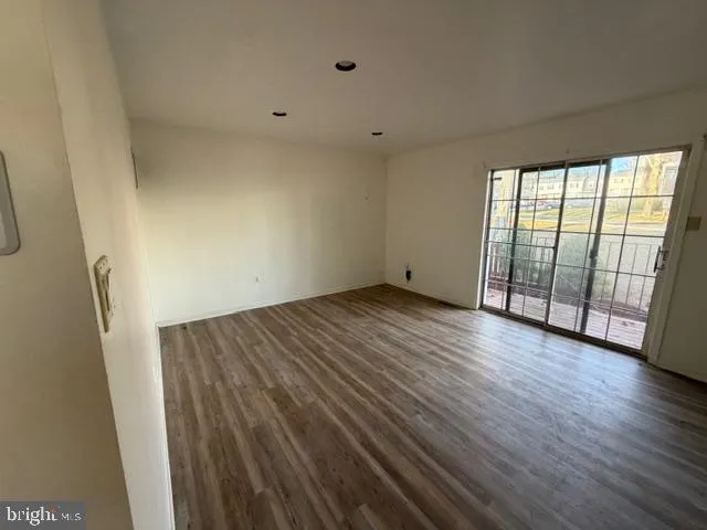 $399,900 | 3801 Dunsinane Drive, Unit 24, Silver Spring, MD 20906