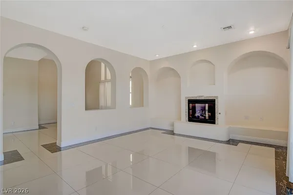 $2,995 | 2554 Regency Cove Court, Las Vegas, NV 89121