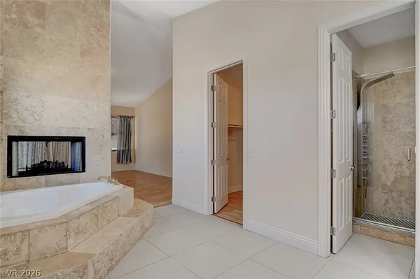 $2,995 | 2554 Regency Cove Court, Las Vegas, NV 89121