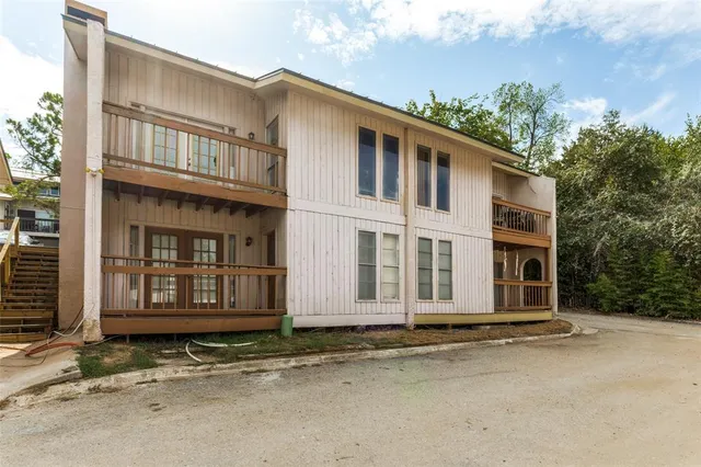 $2,000 | 9999 Boat Club Road, Unit 409, Fort Worth, TX 76179