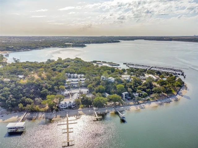 $2,000 | 9999 Boat Club Road, Unit 409, Fort Worth, TX 76179