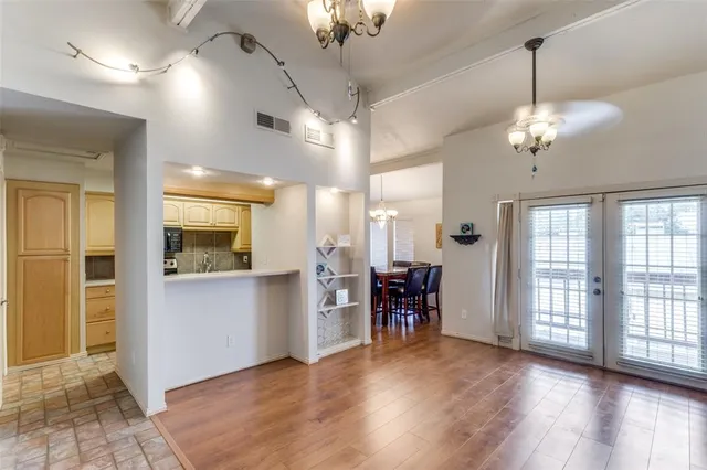 $2,000 | 9999 Boat Club Road, Unit 409, Fort Worth, TX 76179