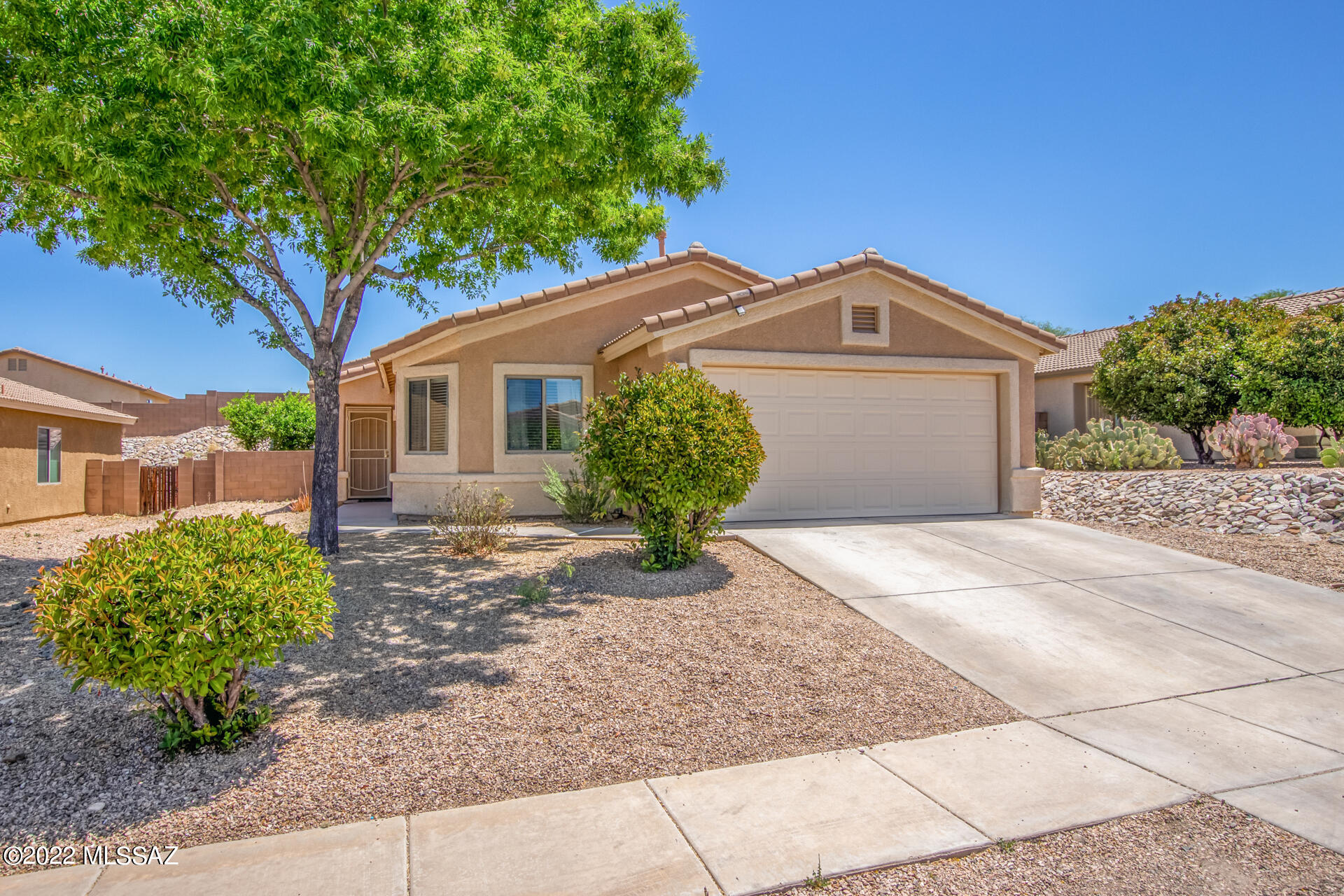 535 South Sweet Ridge Drive Vail, AZ 85641 - Photo 4 of 29