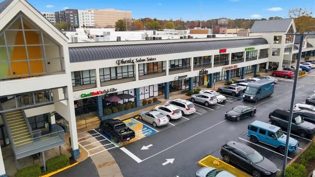 $170,000 | 6822 Glenridge Drive, Unit D, Atlanta, GA 30328