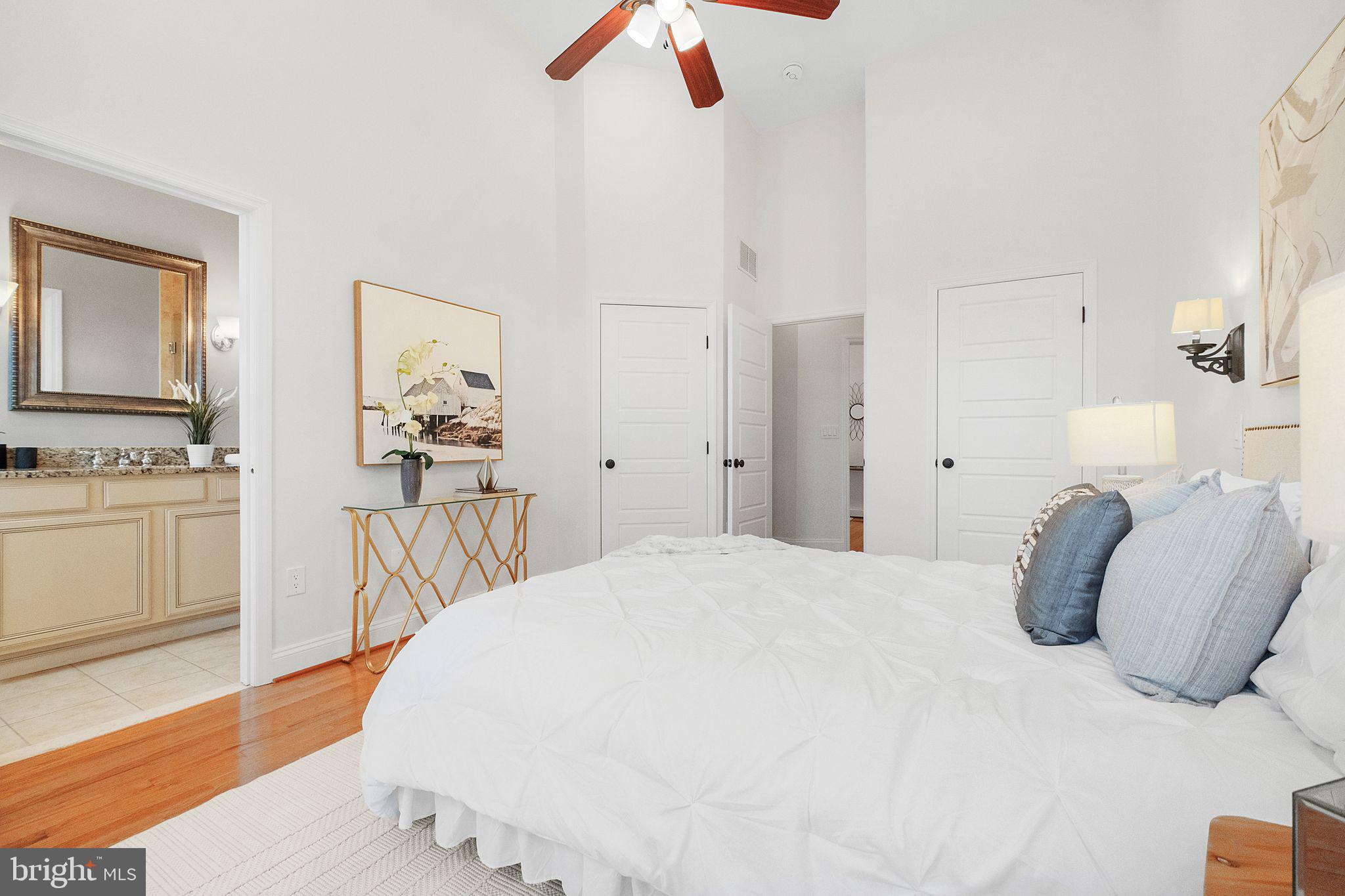 2803 North Capitol Street Northeast Washington, DC 20002 - Photo 18 of 37 Spacious Primary Bedroom w/ Ensuit Bathroom