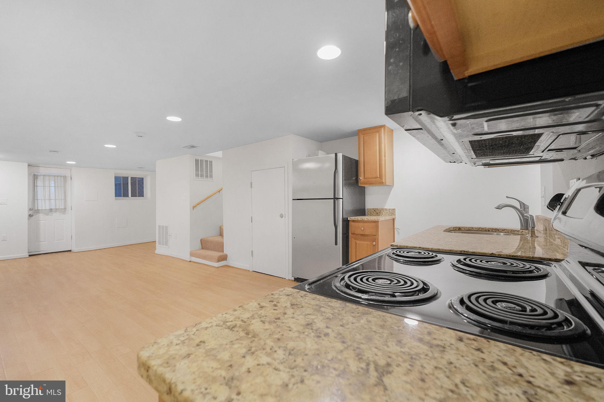 2803 North Capitol Street Northeast Washington, DC 20002 - Photo 37 of 37 Large Open Floorplan