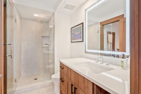 $4,250,000 | 2053 Ski Time Square Drive, Unit D211, Steamboat Springs, CO 80487