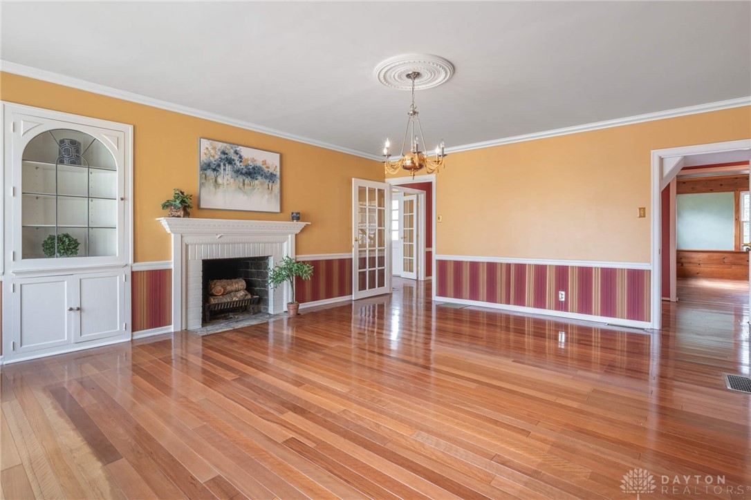 230 West Rahn Road Dayton, OH 45429 - Photo 11 of 60 Gallery Image 11