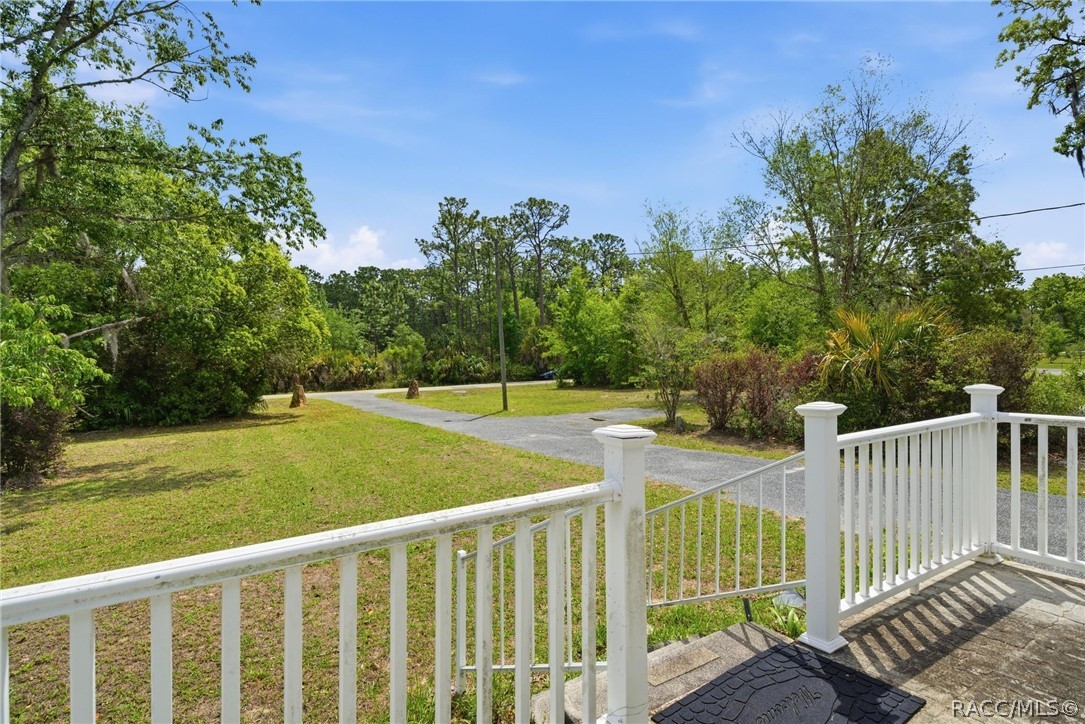 2670 South Pine Ridge Avenue Homosassa, FL 34448 - Photo 7 of 52 Gallery Image 7