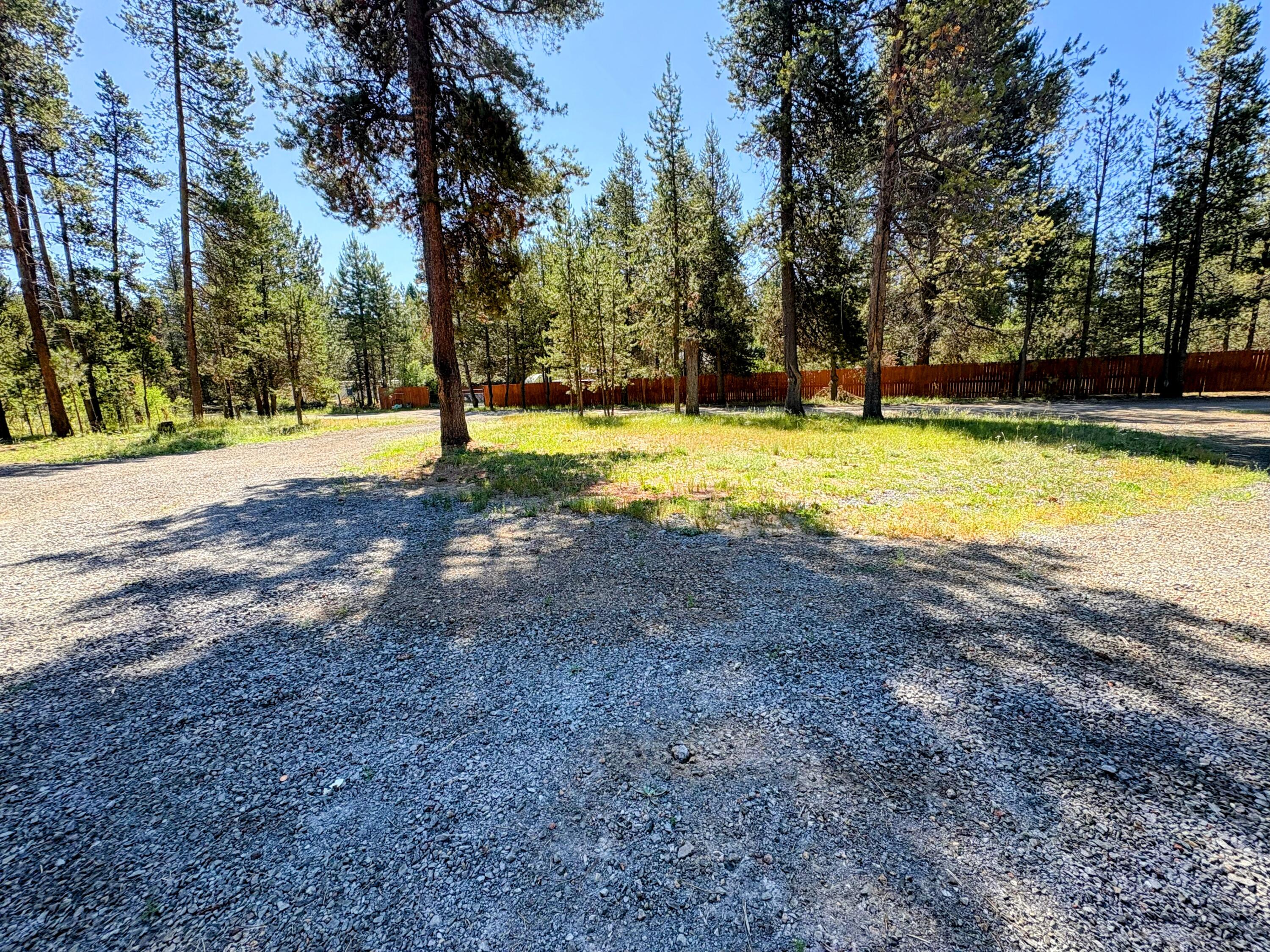 15934 Fir Road La Pine, OR 97739 - Photo 7 of 21