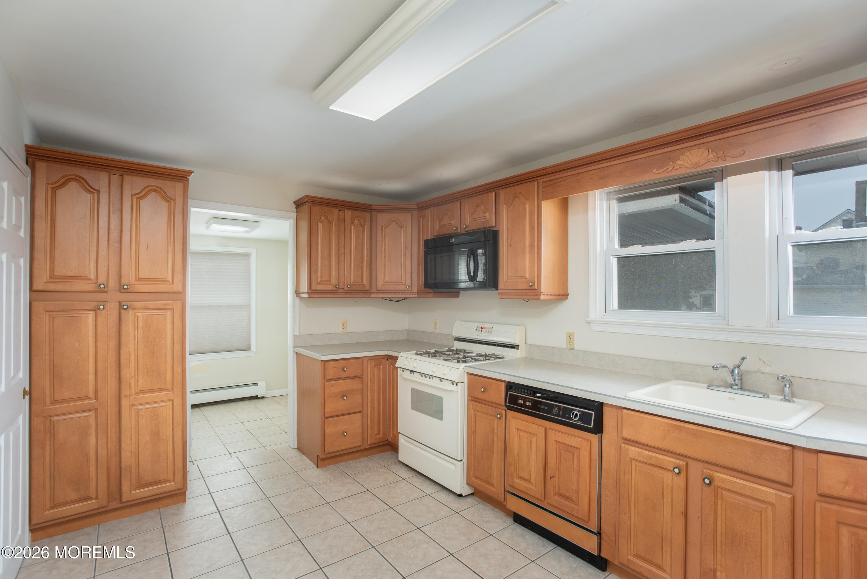 539 Summer Street Long Branch, NJ 07740 - Photo 7 of 19 10