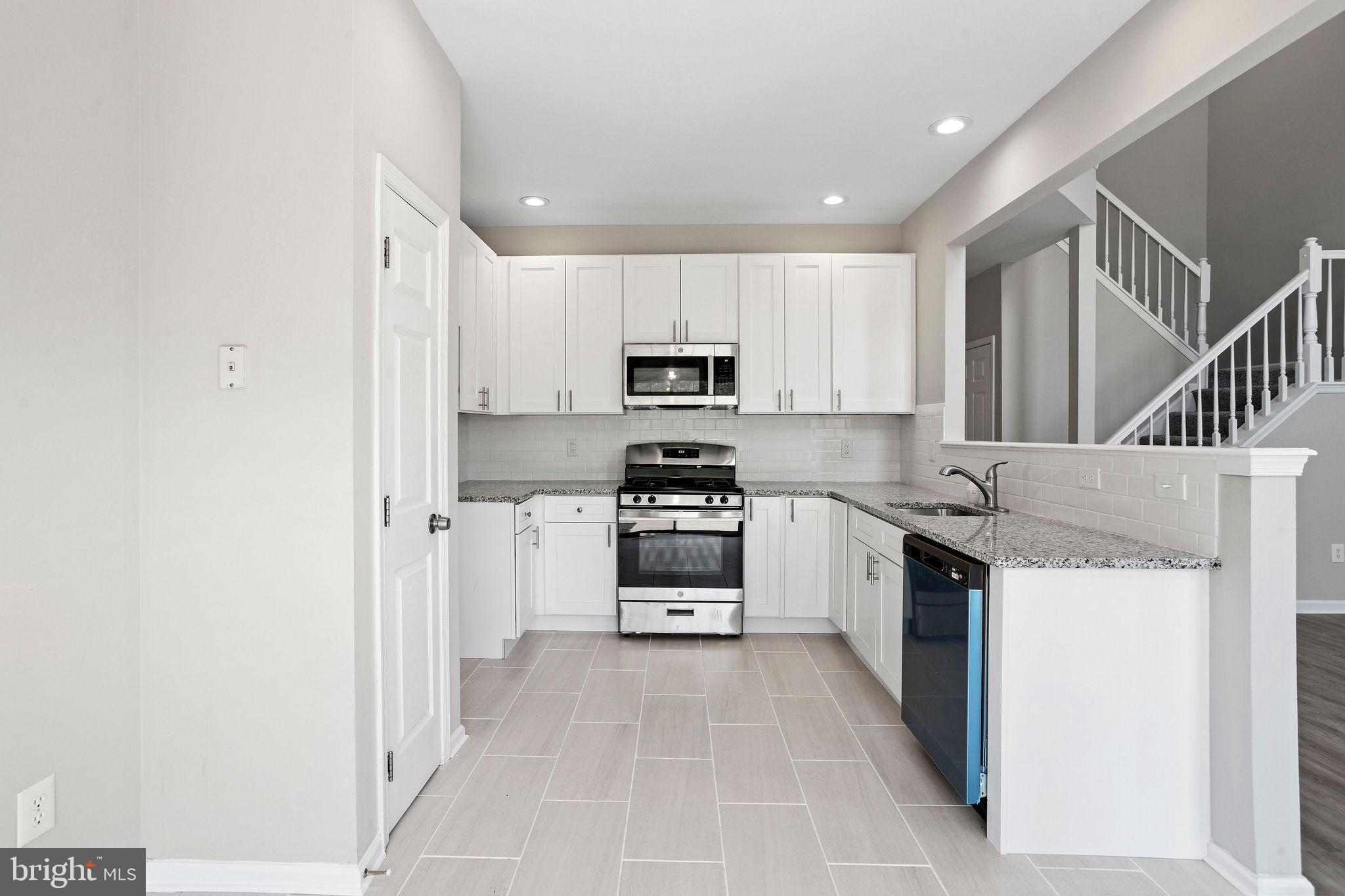 70 Threadleaf Terrace Burlington, NJ 08016 - Photo 19 of 41