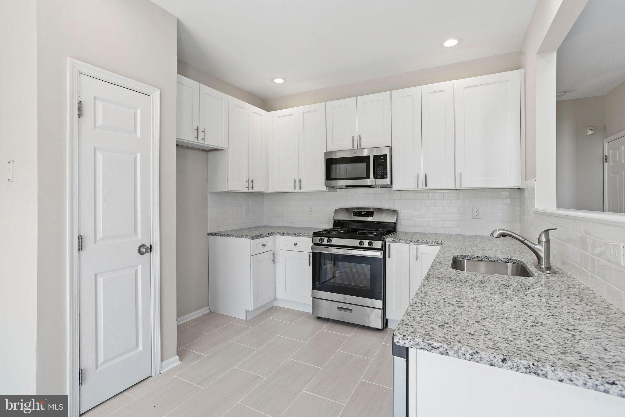 70 Threadleaf Terrace Burlington, NJ 08016 - Photo 20 of 41
