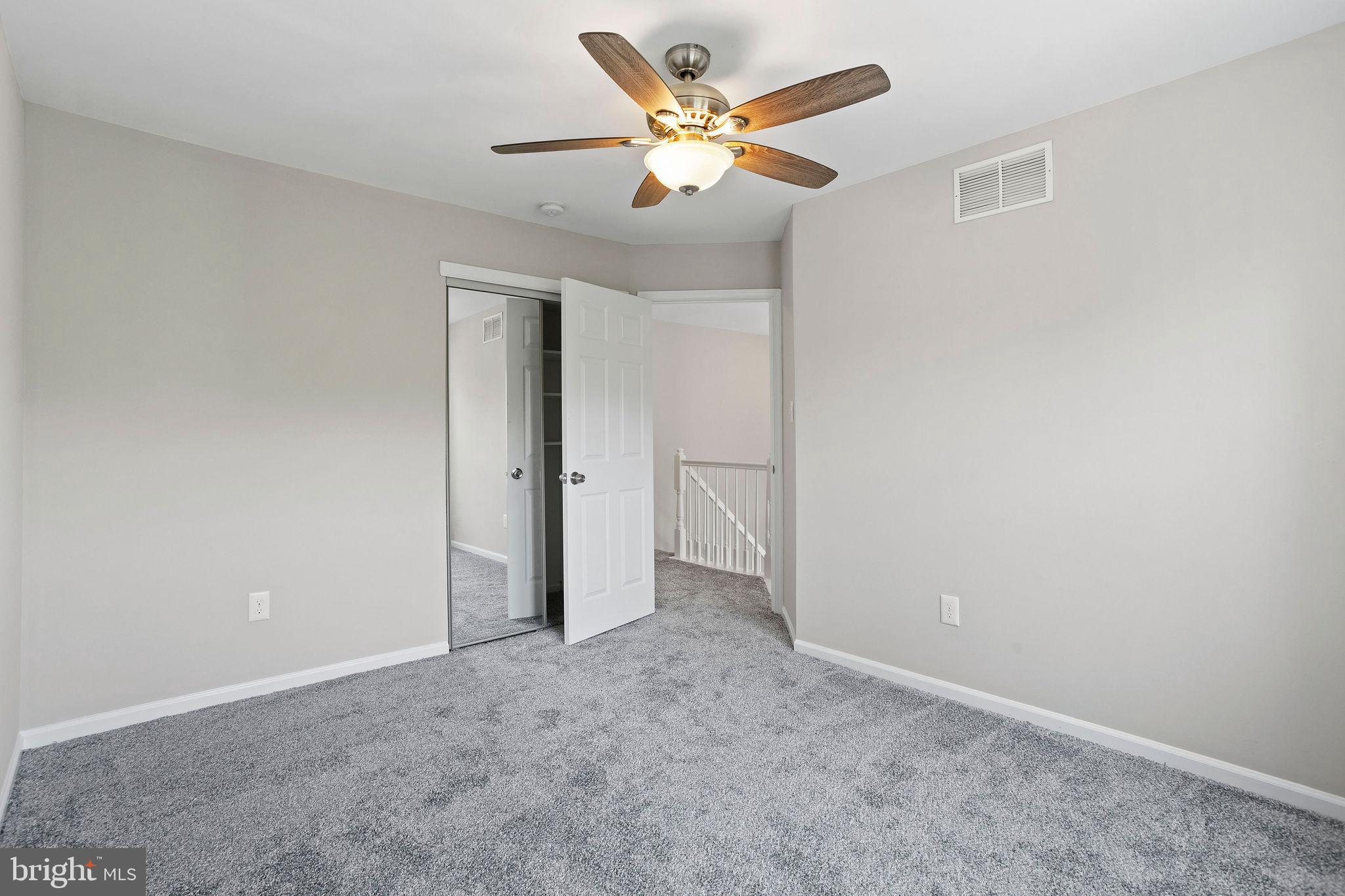 70 Threadleaf Terrace Burlington, NJ 08016 - Photo 23 of 41