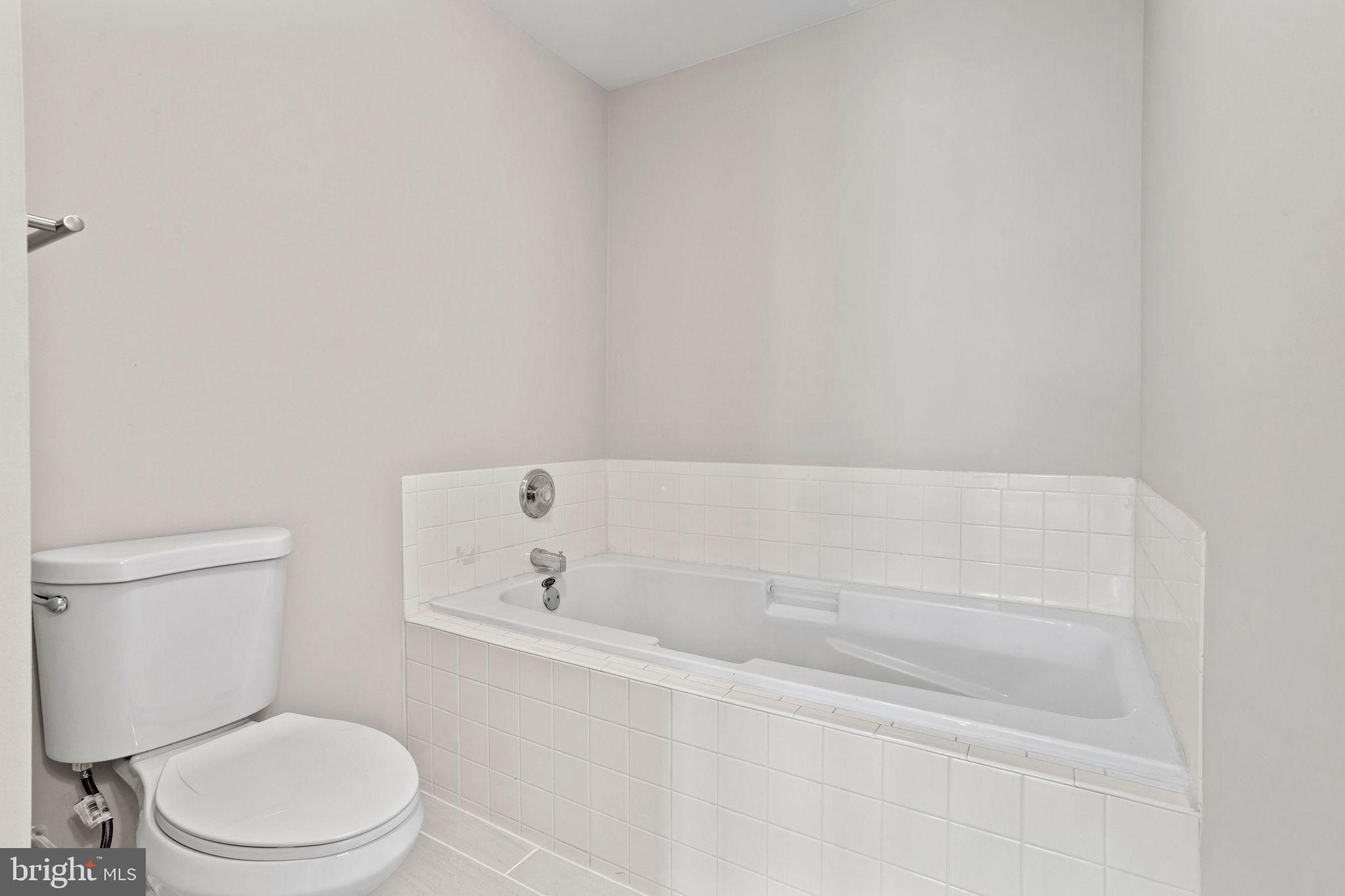 70 Threadleaf Terrace Burlington, NJ 08016 - Photo 32 of 41