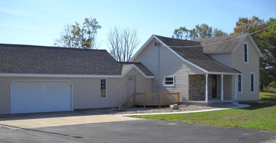 4809 Wooster Road Pierceton, IN 46562 - Photo 1 of 30 Gallery Image 1