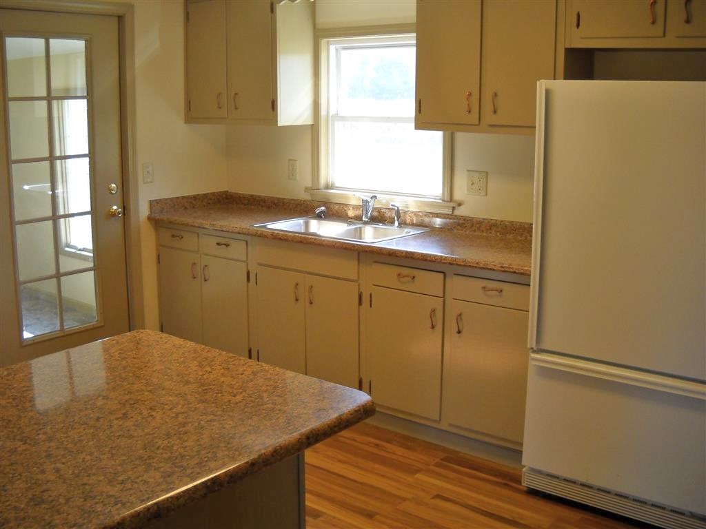 4809 Wooster Road Pierceton, IN 46562 - Photo 2 of 30 Gallery Image 2