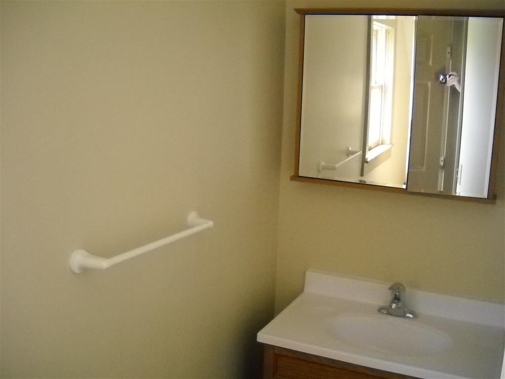 4809 Wooster Road Pierceton, IN 46562 - Photo 13 of 30 Gallery Image 13
