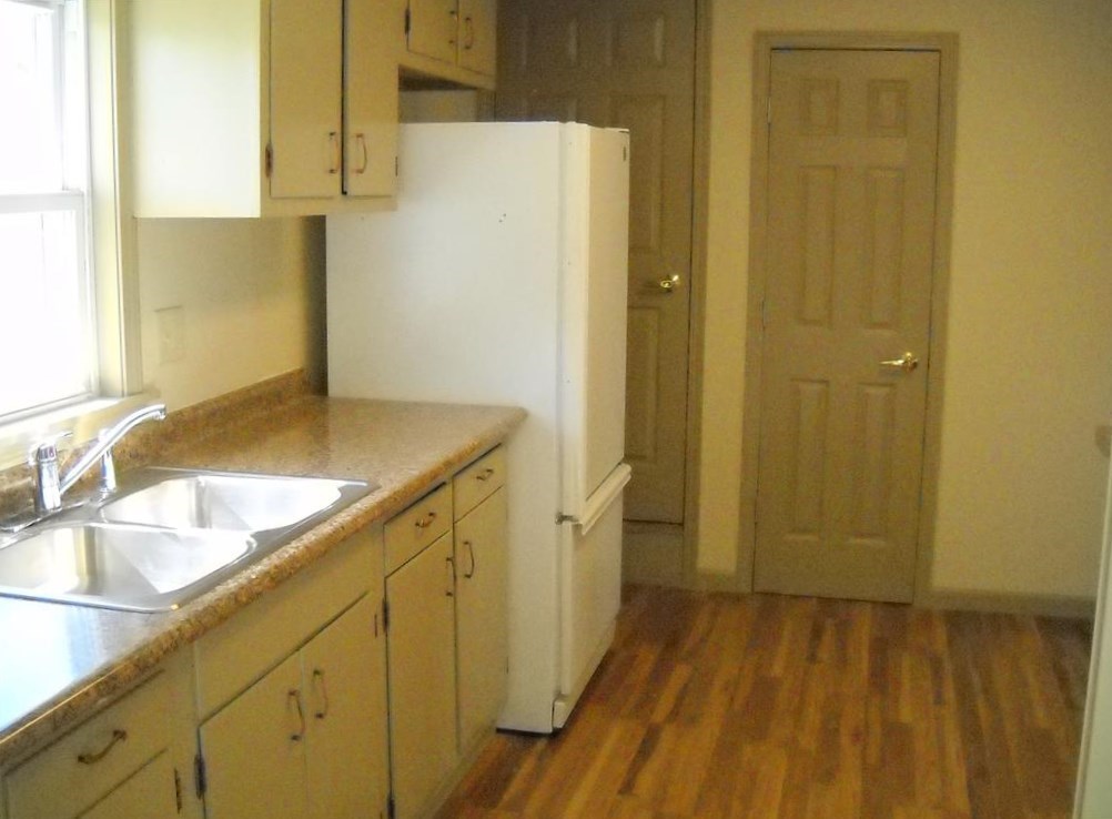 4809 Wooster Road Pierceton, IN 46562 - Photo 5 of 30 Gallery Image 5