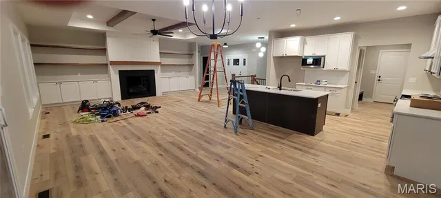 $558,000 | 1447 Guilford Place, Troy, IL 62294