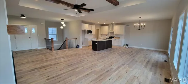 $558,000 | 1447 Guilford Place, Troy, IL 62294