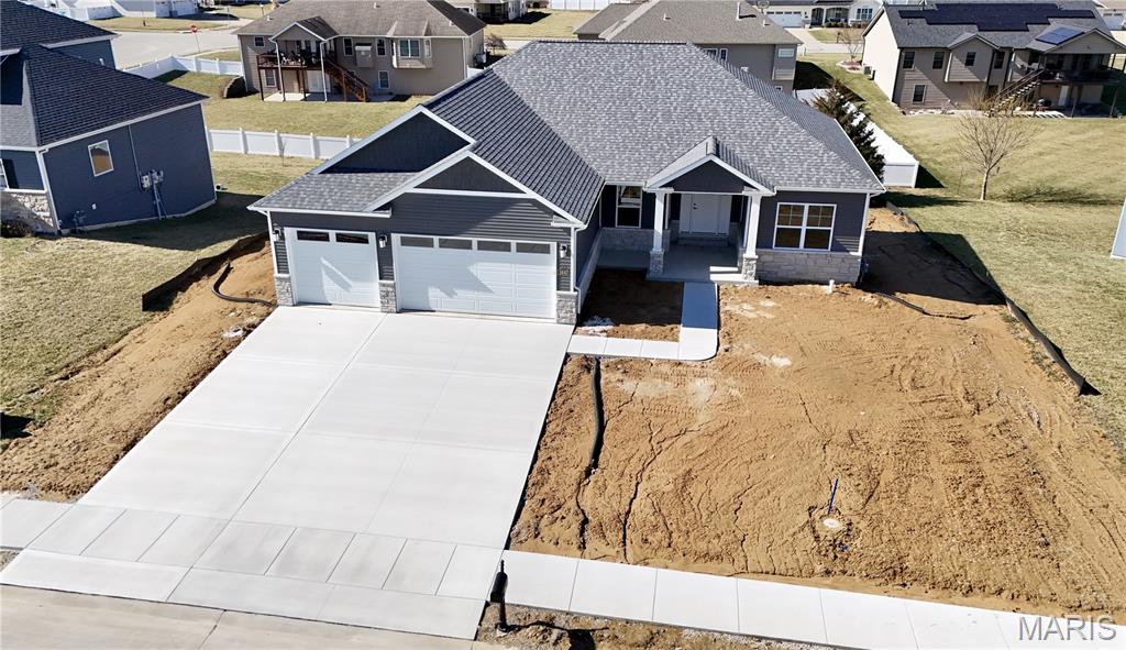 1447 Guilford Place Troy, IL 62294 - Photo 2 of 99