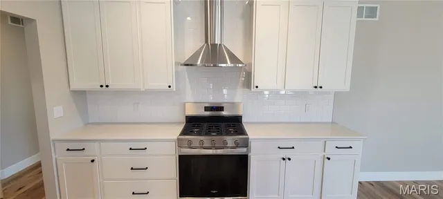 $558,000 | 1447 Guilford Place, Troy, IL 62294