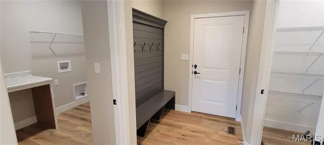 $558,000 | 1447 Guilford Place, Troy, IL 62294