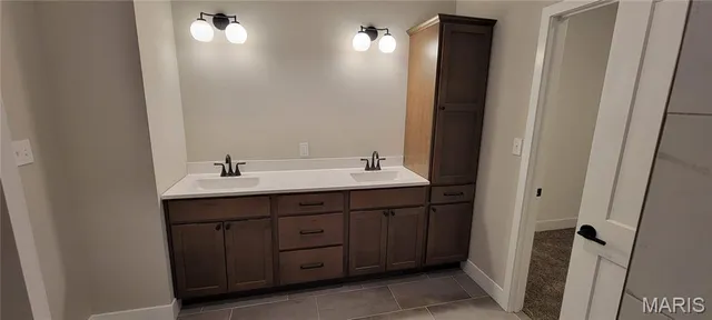 $558,000 | 1447 Guilford Place, Troy, IL 62294