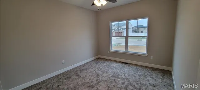 $558,000 | 1447 Guilford Place, Troy, IL 62294