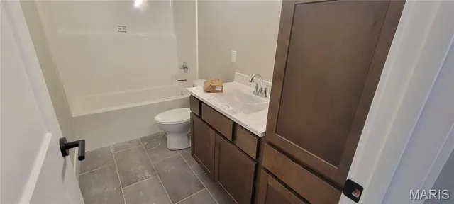 $558,000 | 1447 Guilford Place, Troy, IL 62294