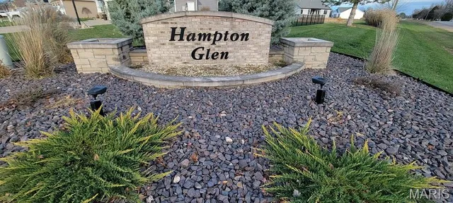 $558,000 | 1447 Guilford Place, Troy, IL 62294