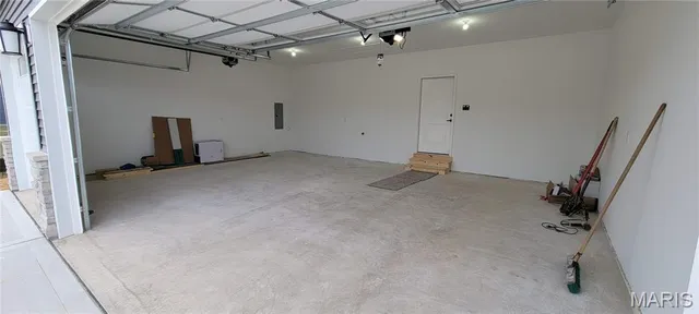 $558,000 | 1447 Guilford Place, Troy, IL 62294