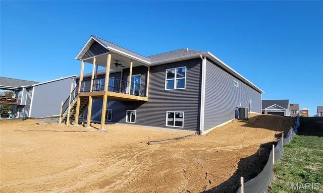 $558,000 | 1447 Guilford Place, Troy, IL 62294