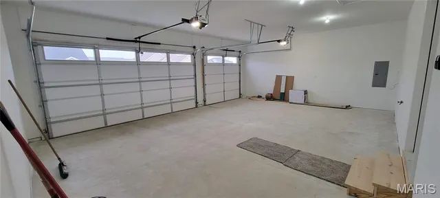 $558,000 | 1447 Guilford Place, Troy, IL 62294