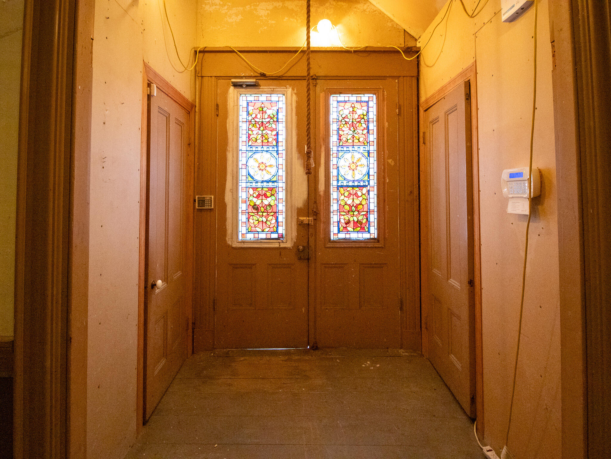 807 Alewive Road Kennebunk, ME 04043 - Photo 15 of 34 Stained Glass Doors