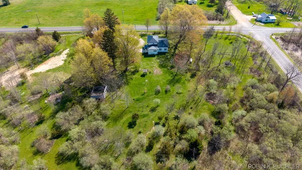 $495,000 | 1614 66th Street, Fennville, MI 49408