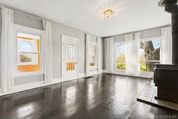 $495,000 | 1614 66th Street, Fennville, MI 49408