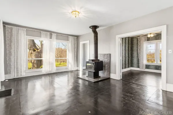 $495,000 | 1614 66th Street, Fennville, MI 49408
