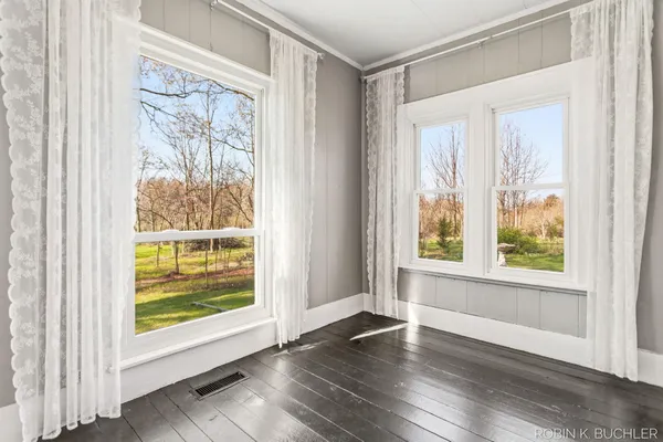 $495,000 | 1614 66th Street, Fennville, MI 49408