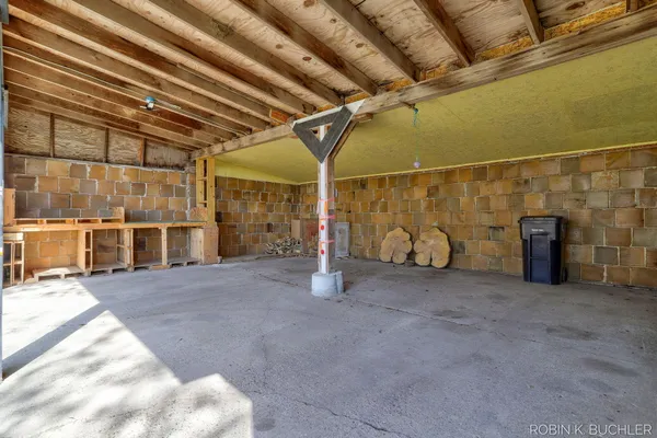 $495,000 | 1614 66th Street, Fennville, MI 49408