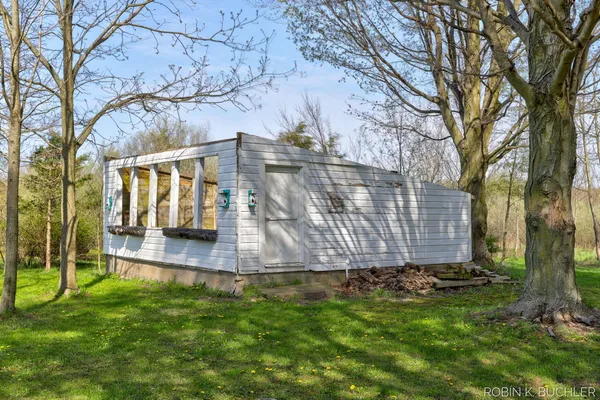 $495,000 | 1614 66th Street, Fennville, MI 49408