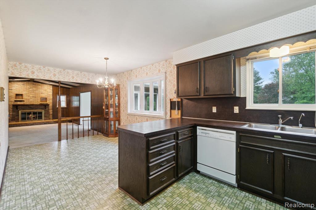 3050 Dillon Road Flushing, MI 48433 - Photo 14 of 16
