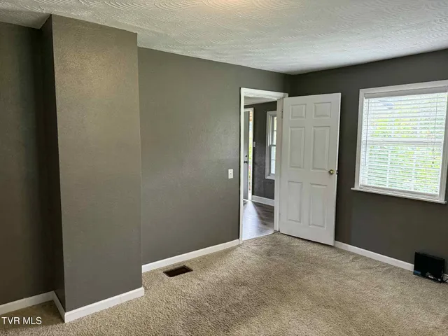 $127,800 | 8309 Maddison Lane, Wise, VA 24293