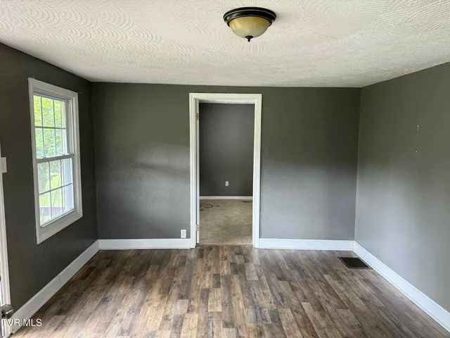 $127,800 | 8309 Maddison Lane, Wise, VA 24293