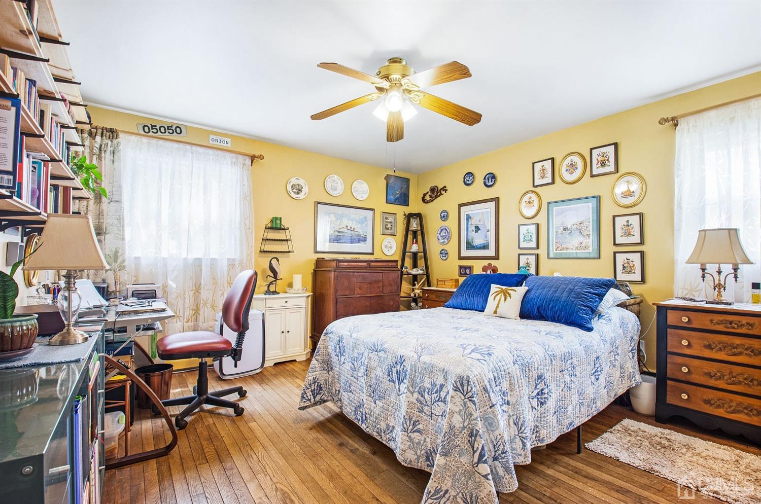 74 Brandywine Road Fords, NJ 08863 - Photo 8 of 16 a bedroom with a bed and wooden floor