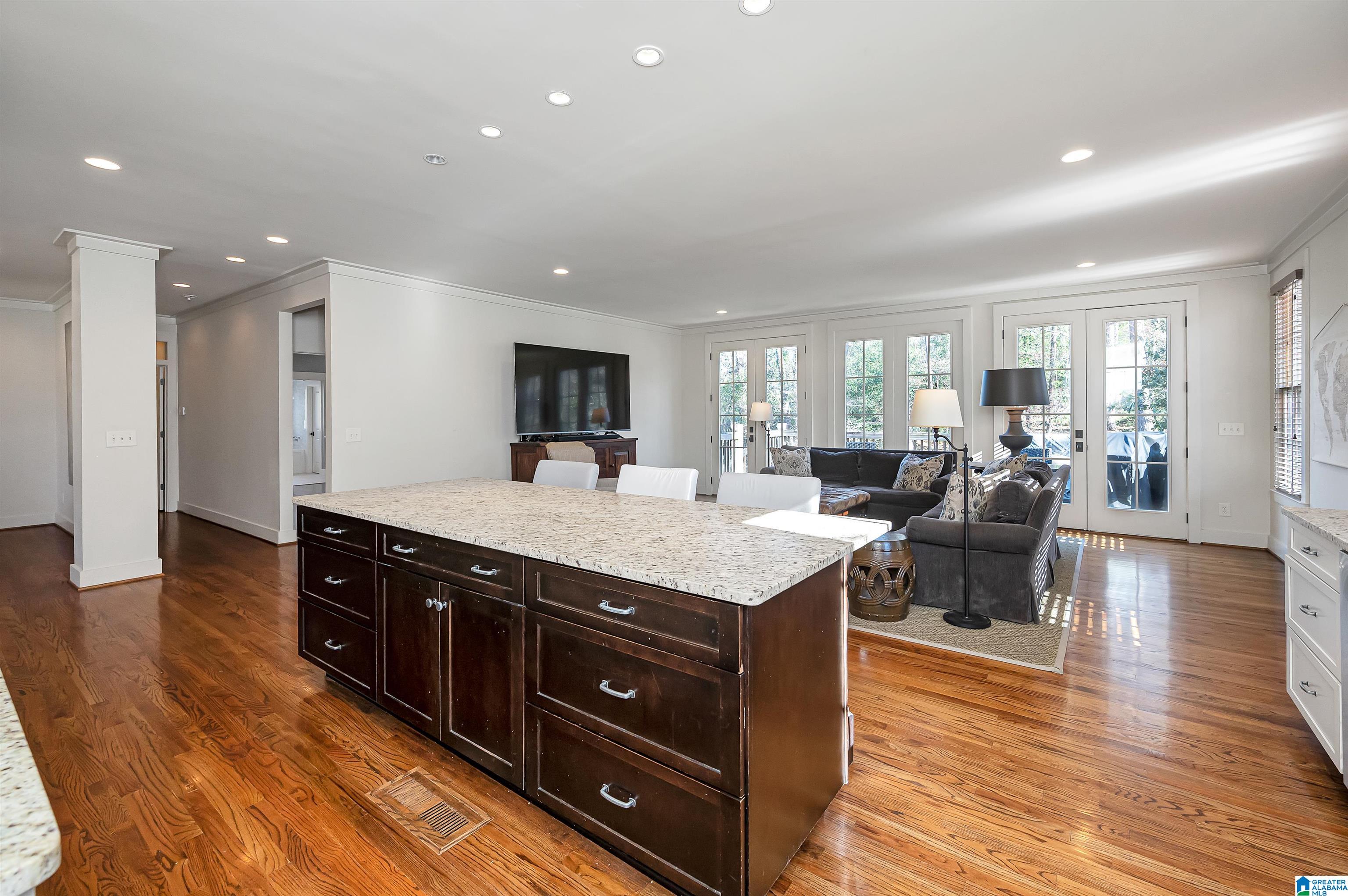 935 Saulter Road Birmingham, AL 35209 - Photo 14 of 53